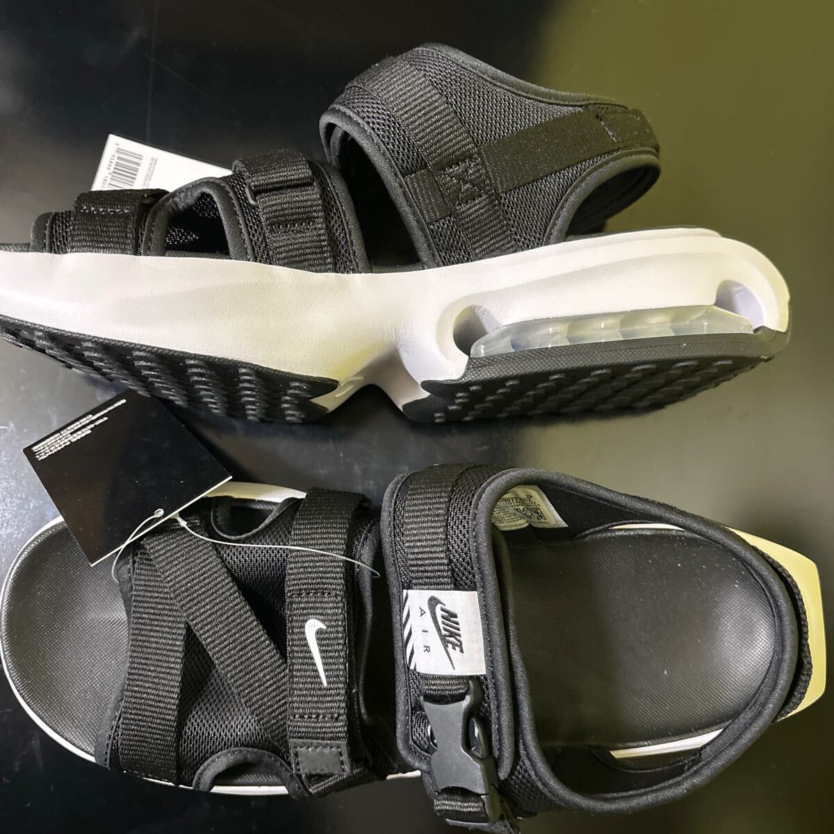 29 0cm 新品 ナイキ エアマックス ソル サンダル 黒/白 NIKE 29 0cm 新品 ナイキ エアマックス ソル サンダル 黒/白 NIKE