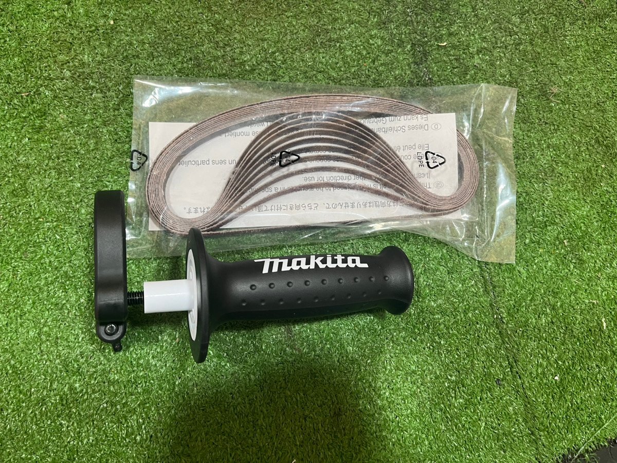 ★未使用/保管品★ makita マキタ 9mm 充電式ベルトサンダー BS180DZ 本体のみ【アクトツール久留米店】 店頭同時販売_画像9