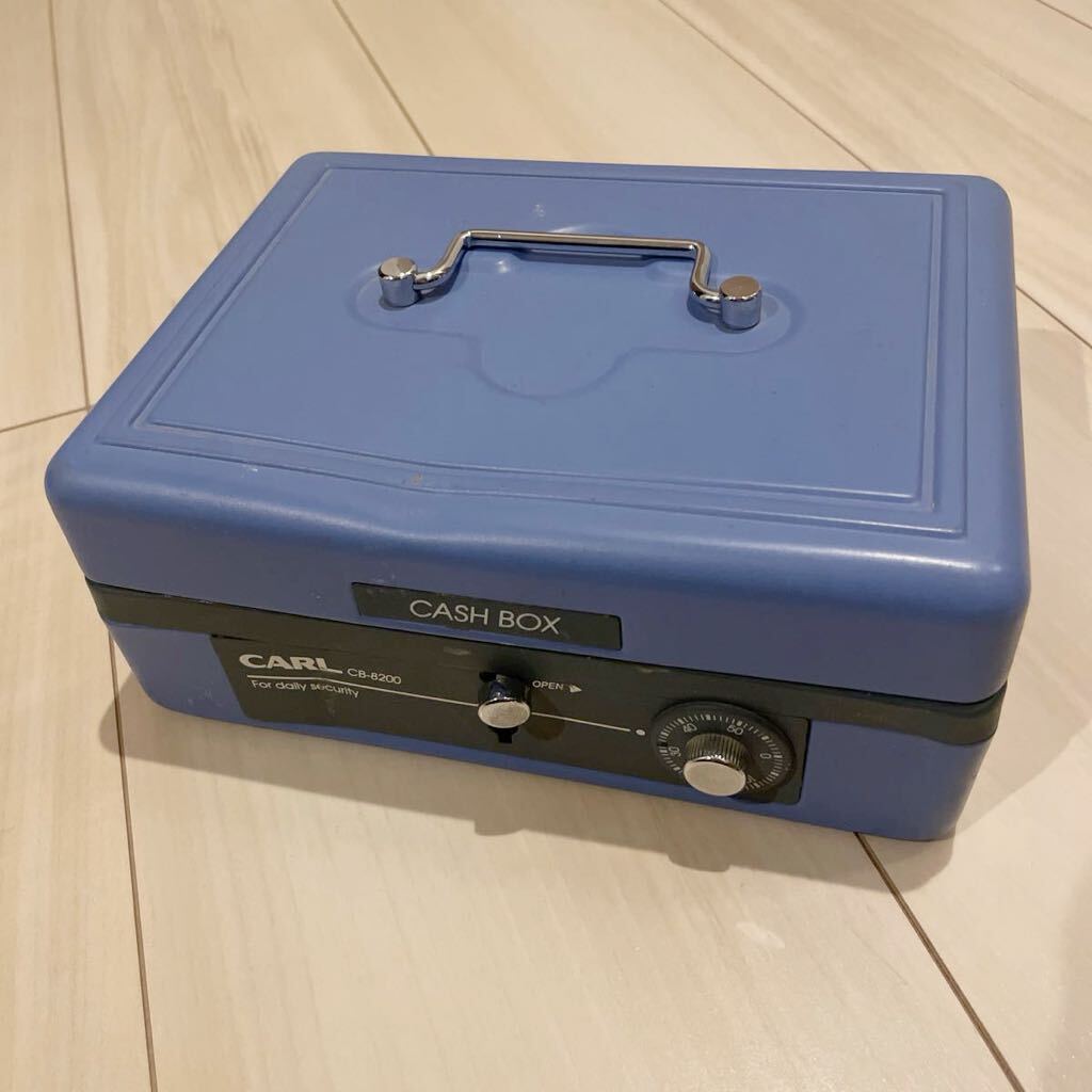 キャッシュボックス 金庫 CB-8100 ブルー　カール カール事務器 BOX CASH コンパクト 中古 H_画像1