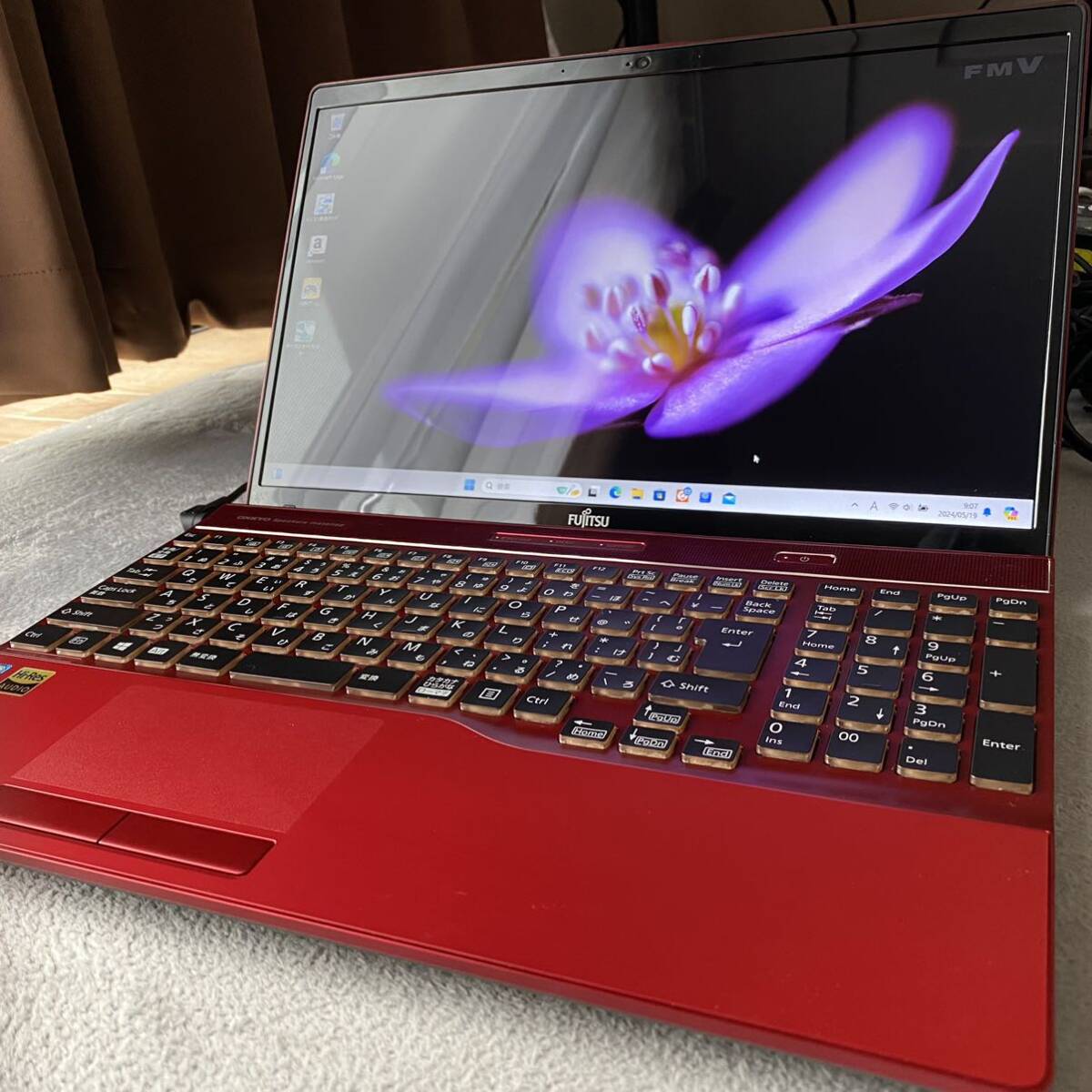 富士通　AH53/B3 Intel Core i7 8550U メモリ 16GB SSD 2TB Windows11 バックライトキーボード