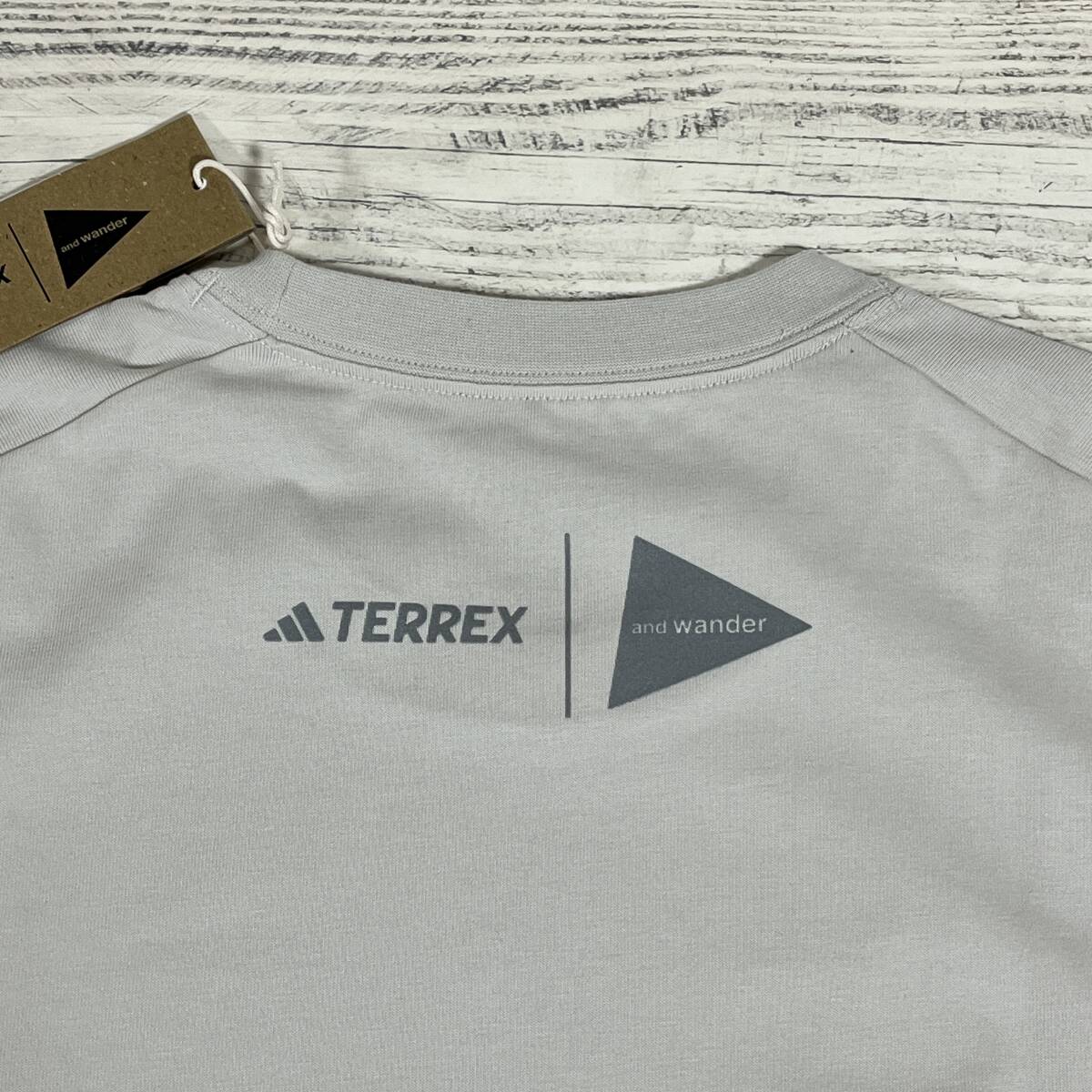 adidas TERREX(アディダス テレックス) x and wander(アンドワンダー) - コラボ グラフィックTシャツ XLサイズ (タグ付き新品未使用品)_実物⑥