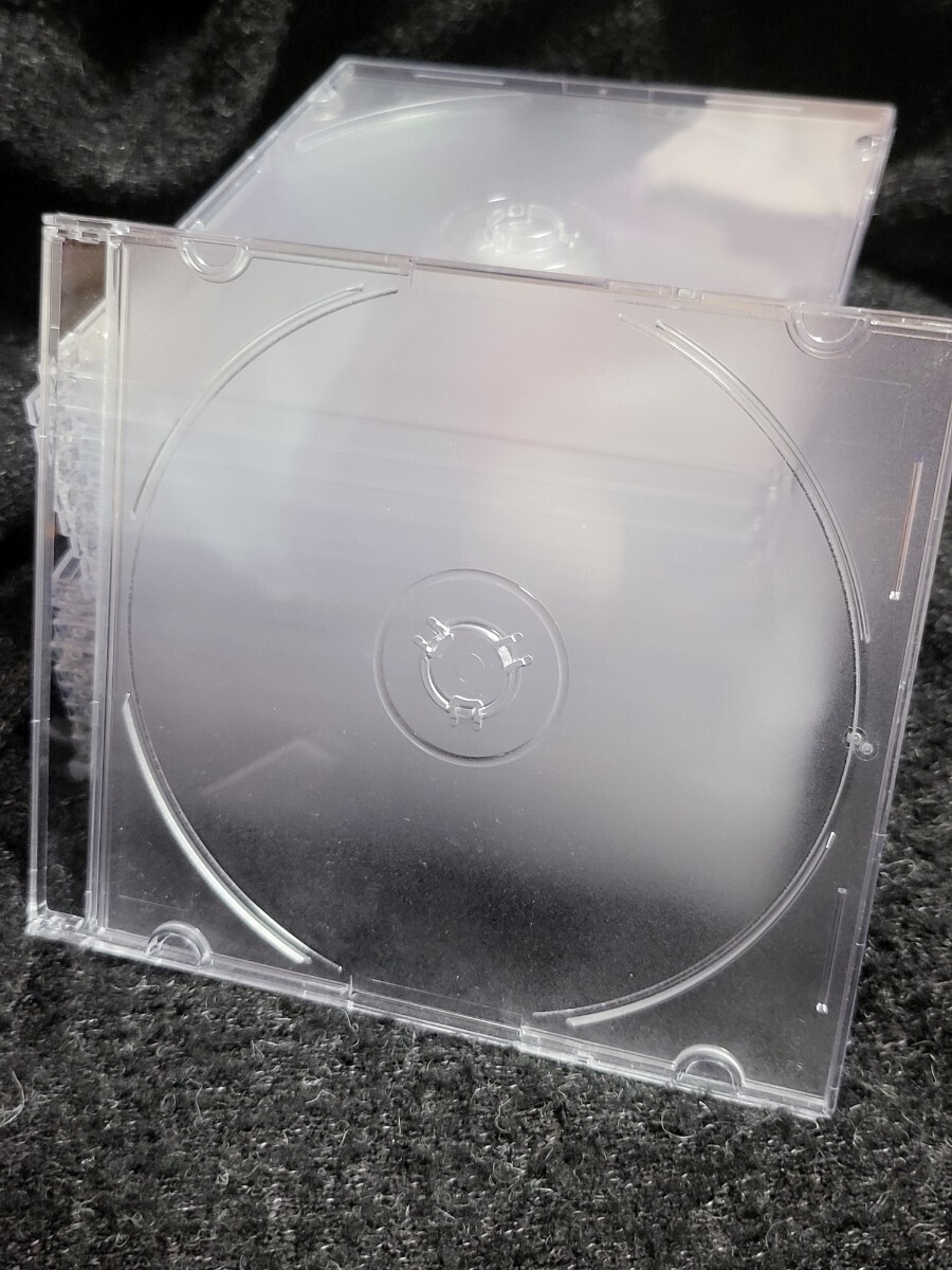 ☆CD・DVD用プラスチックケース☆半透明スリムタイプ①の画像1