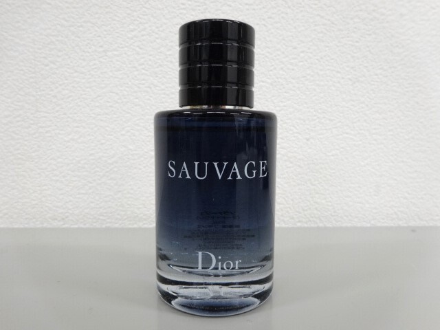 残量9割程度 Christian Dior クリスチャン ディオール SAUVAGE ソヴァージュ 60ml オードトワレ EDT 香水 フレグランス_画像1