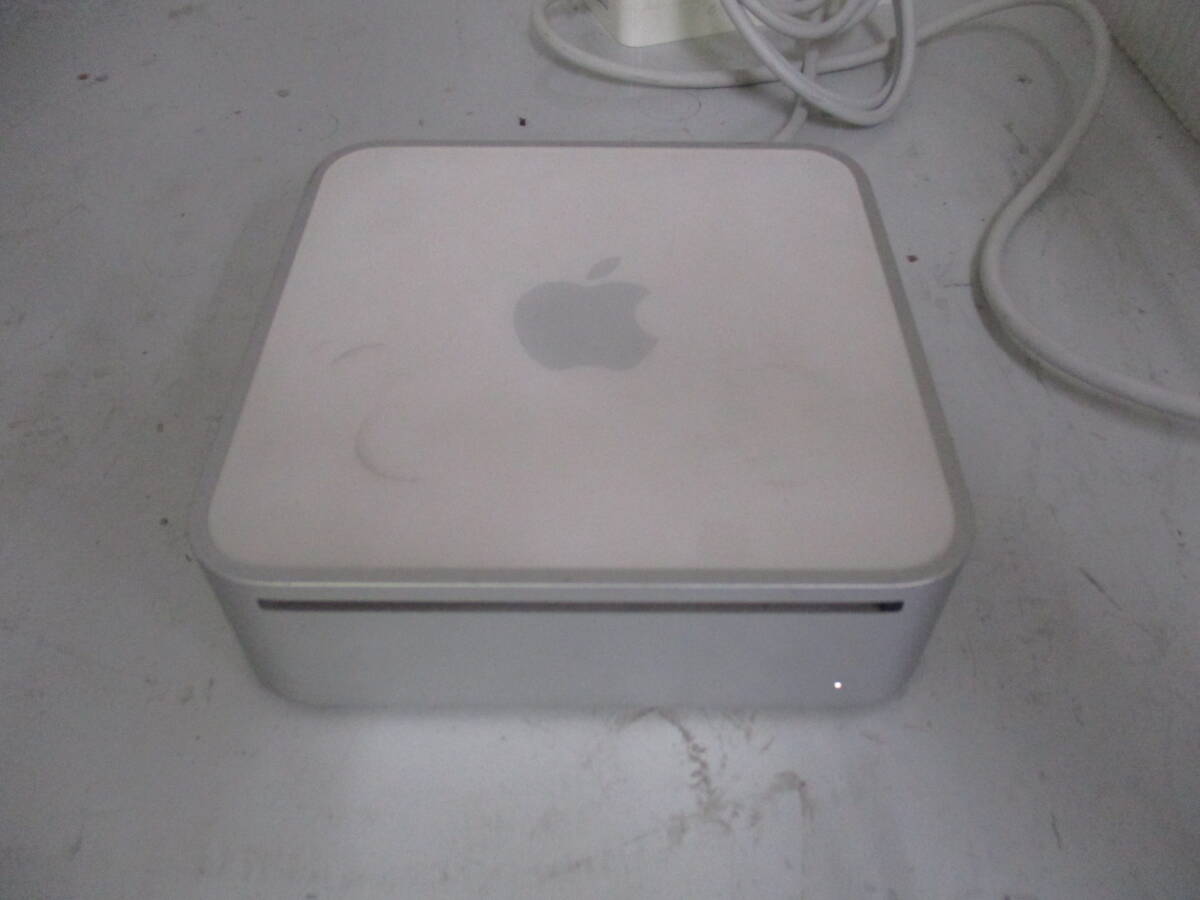 【中古品】Apple アップル Mac mini A1283 ★通電確認 本体のみ ★No:899_画像1