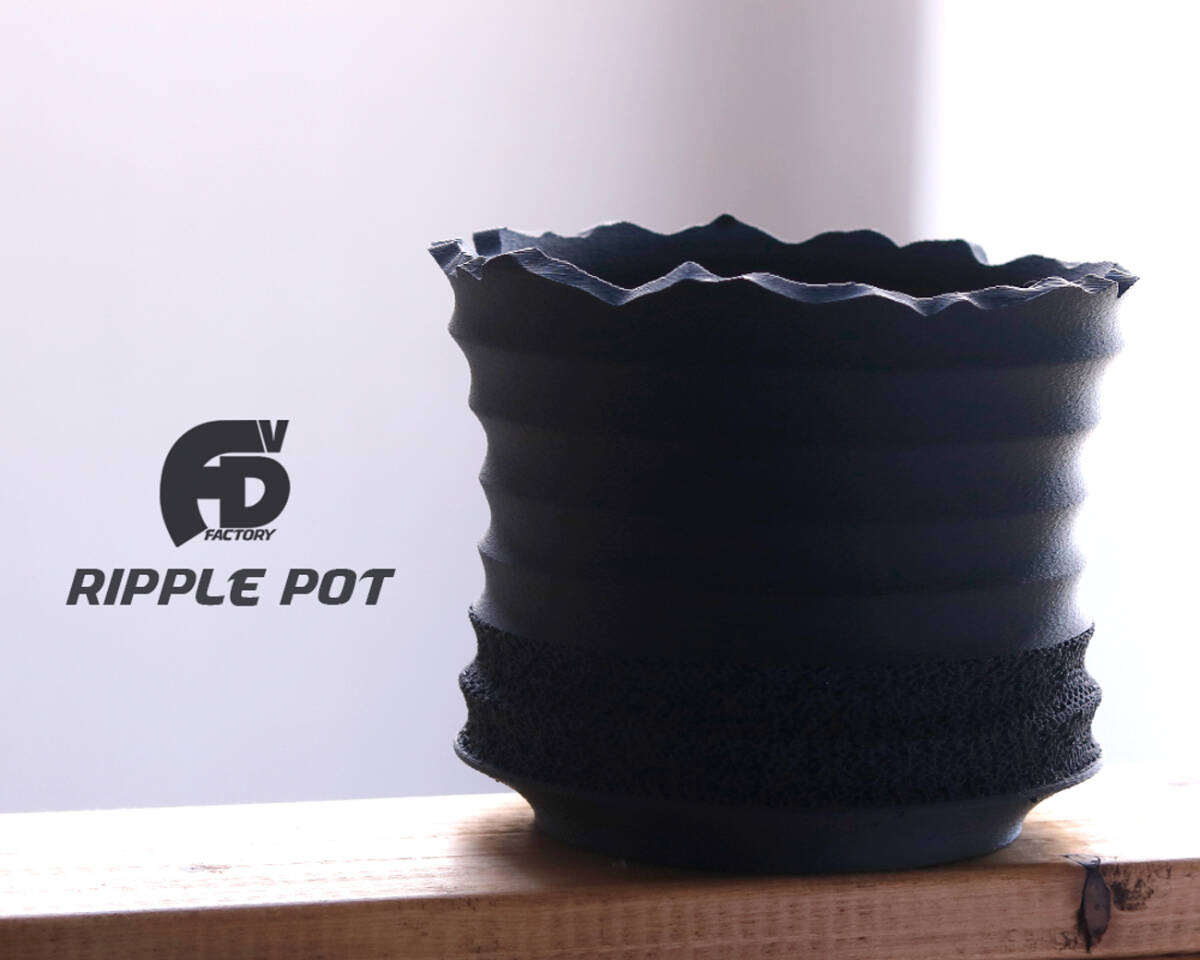 Adv-037 M (130×110) Ripple Pot 植木鉢 おしゃれ 水捌け シンプル 黒 プラ鉢 多肉植物 塊根植物 観葉 ブラック 3d鉢 排水 通気性 作家鉢_画像9