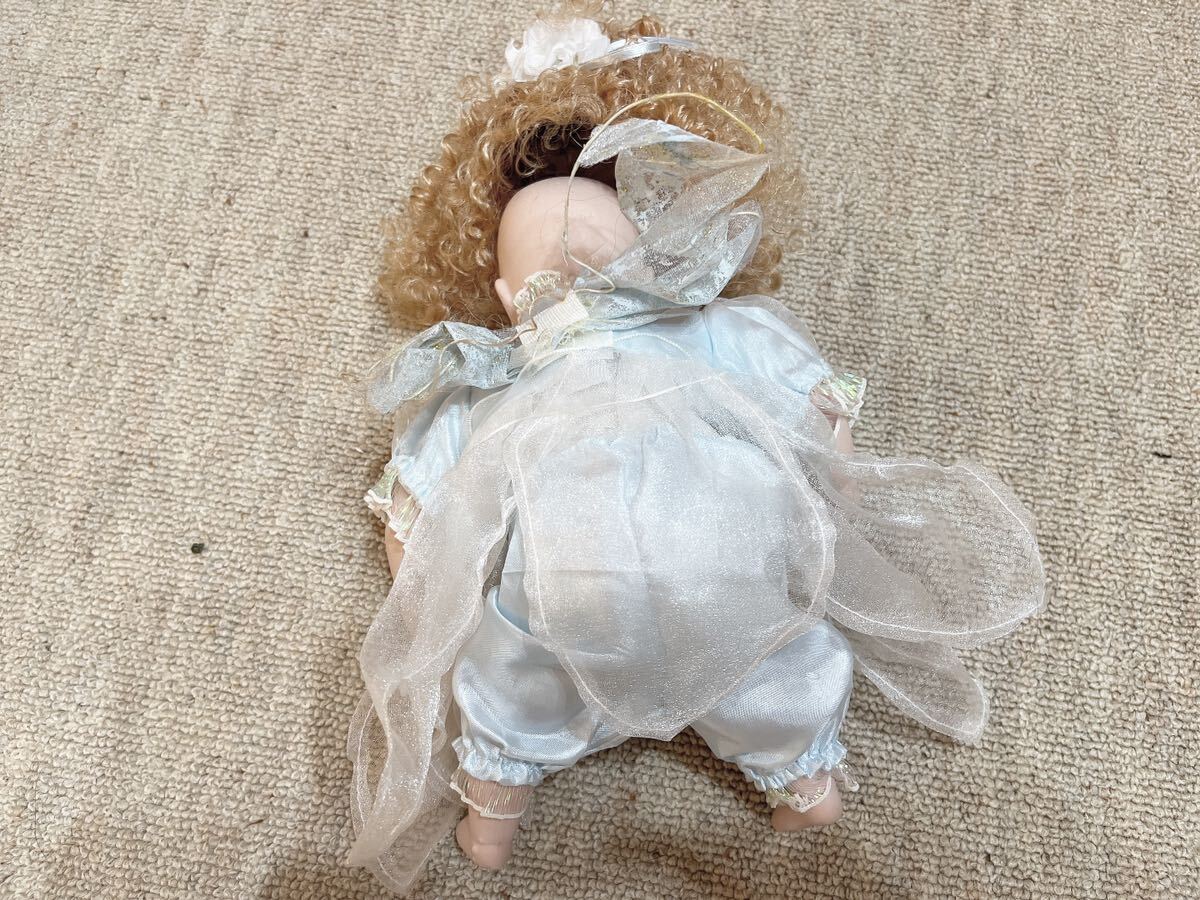  bisque doll doll West doll antique girl doll retro Doll baby . daytime . eyes .. Vintage baby to coil .