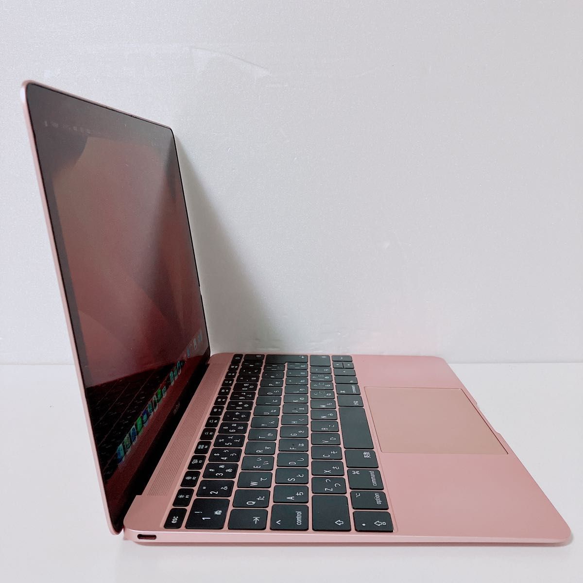 【美品】MacBook爆速SSD256GB 8GBパソコンPC ローズ2017年