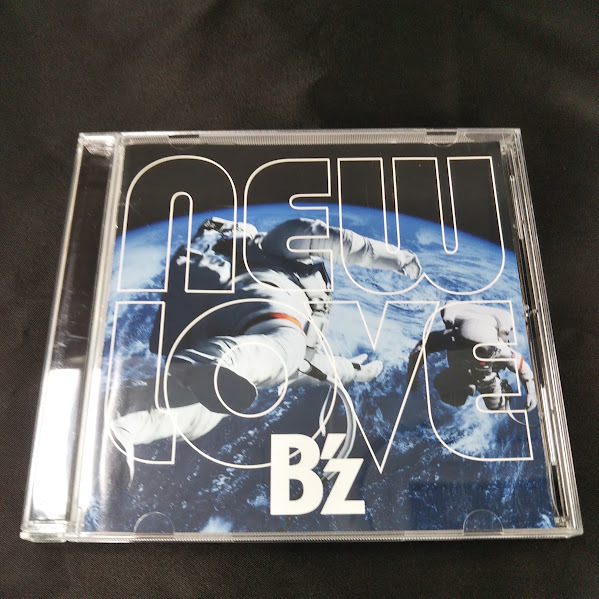 B‘Z　NEW LOVE　CD_画像1