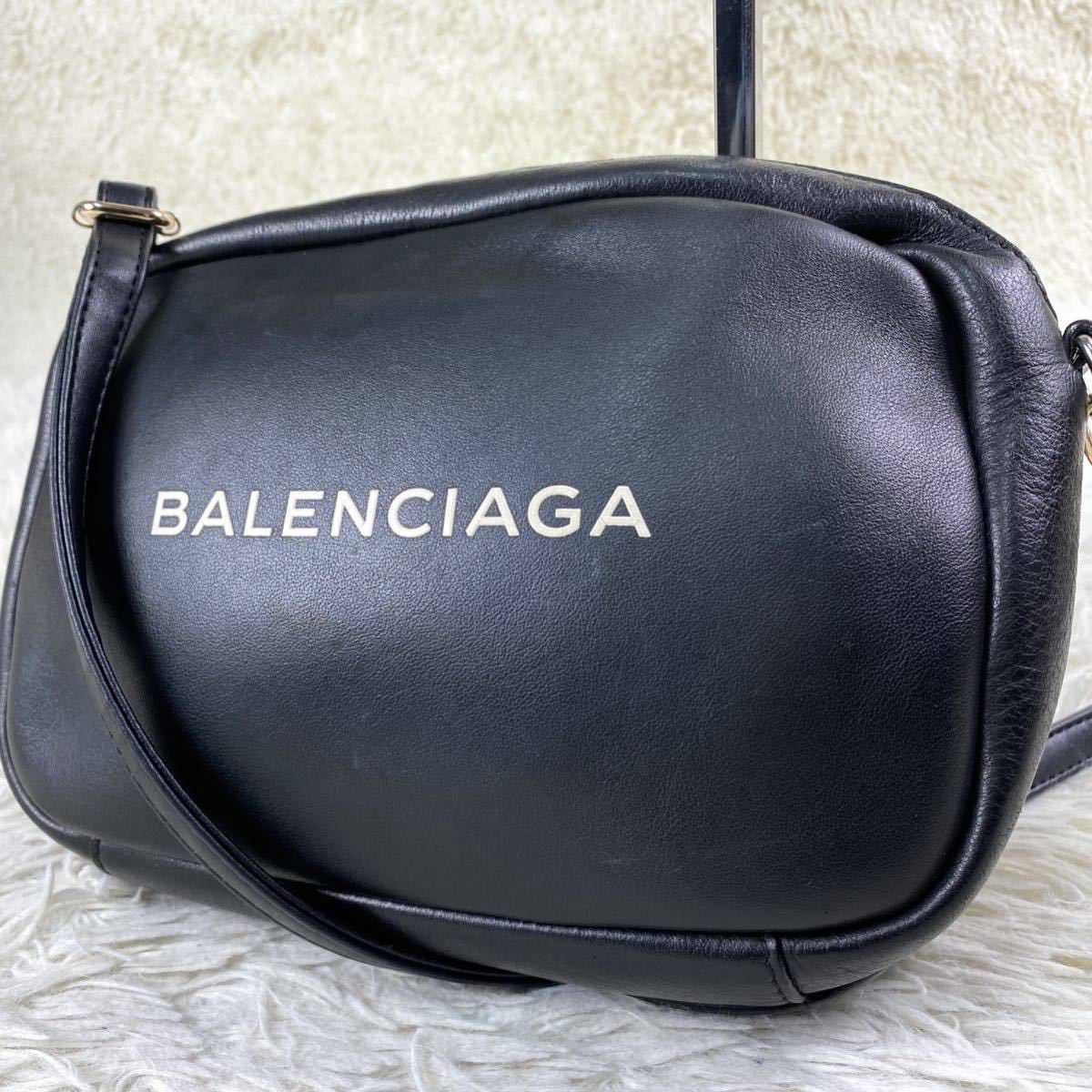 1円 【極美品】 BALENCIAGA バレンシアガ ショルダーバッグ エブリデイ カメラバッグ レザー 本革 ブラック 黒 メンズ 斜め掛け 高級_画像1