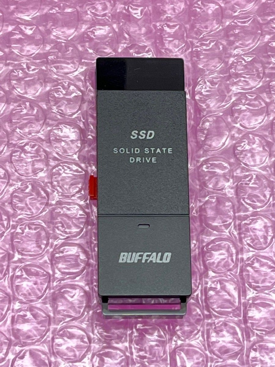 ★美品★　BUFFALO　スティック型SSD 1TB　[テレビ録画/PC/PS5向け　耐衝撃＆耐振動＆高速化]　USB3.2