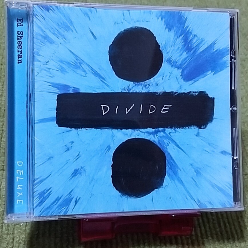 【名盤！】Ed Sheeran エド・シーラン DIVIDE CDアルバム CASTLE ON THE HILL SHAPE OF YOU ベスト best 輸入盤の画像1
