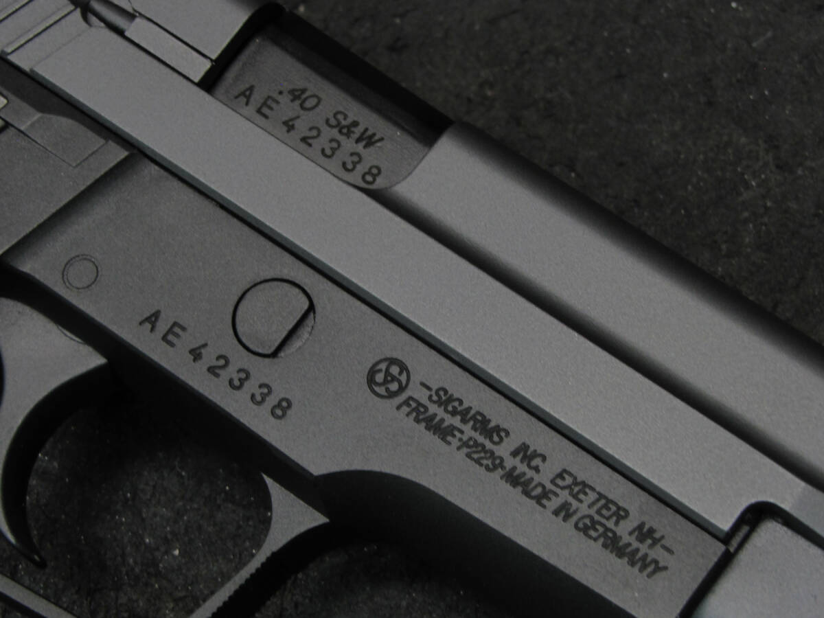 【週末セール】1挺限定 WE SIG P229 リアル刻印、塗装_画像6