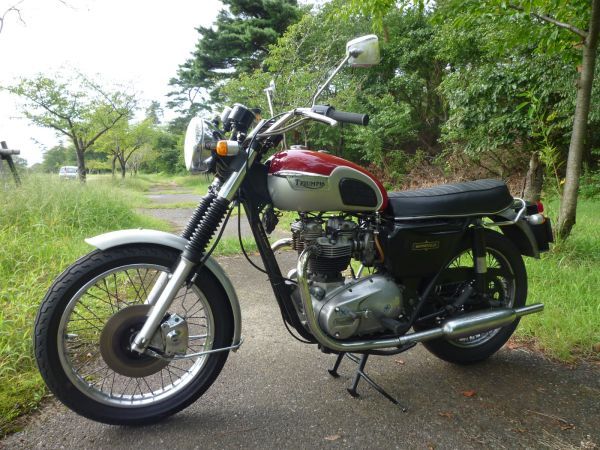 1979年型・トライアンフボンネビルＴ１4０E　[750CC］_画像4