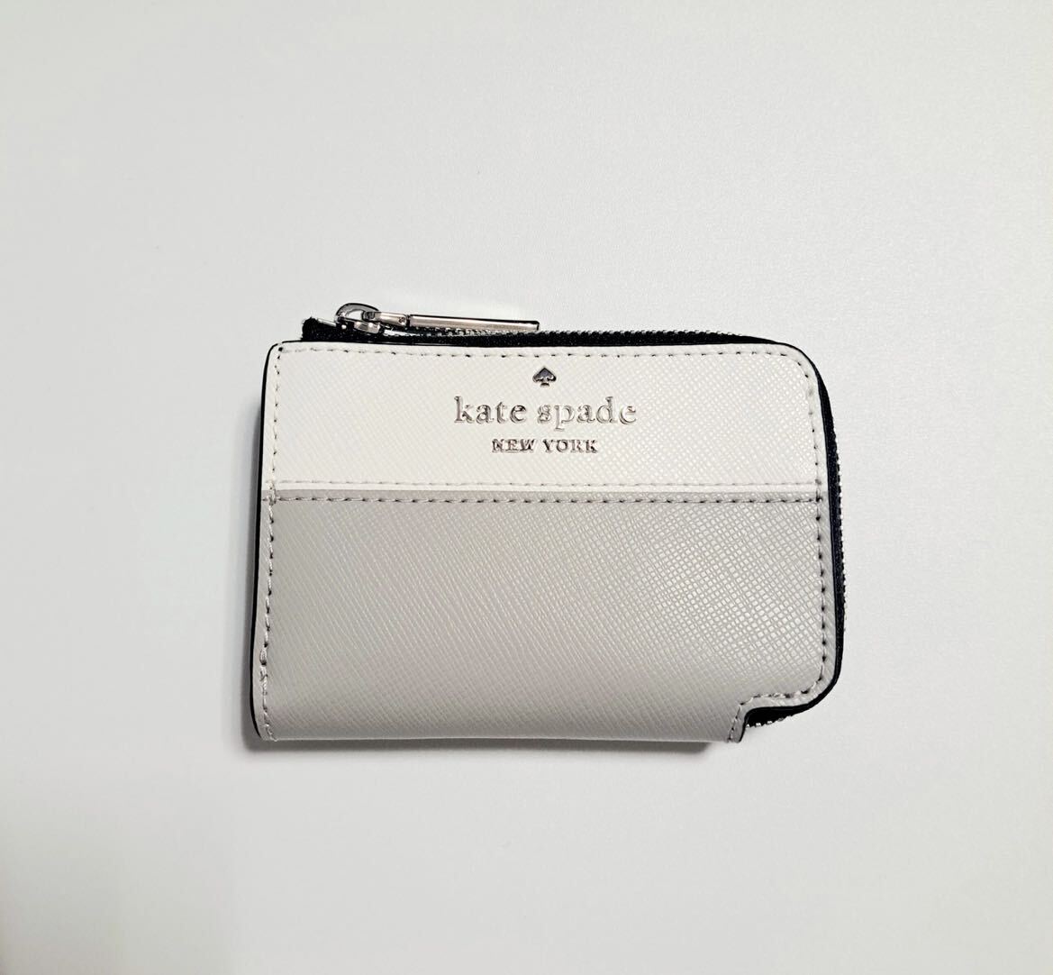 kate spade ケイトスペード キーケース レザー シグネチャー 本革 グレー 未使用品_画像5