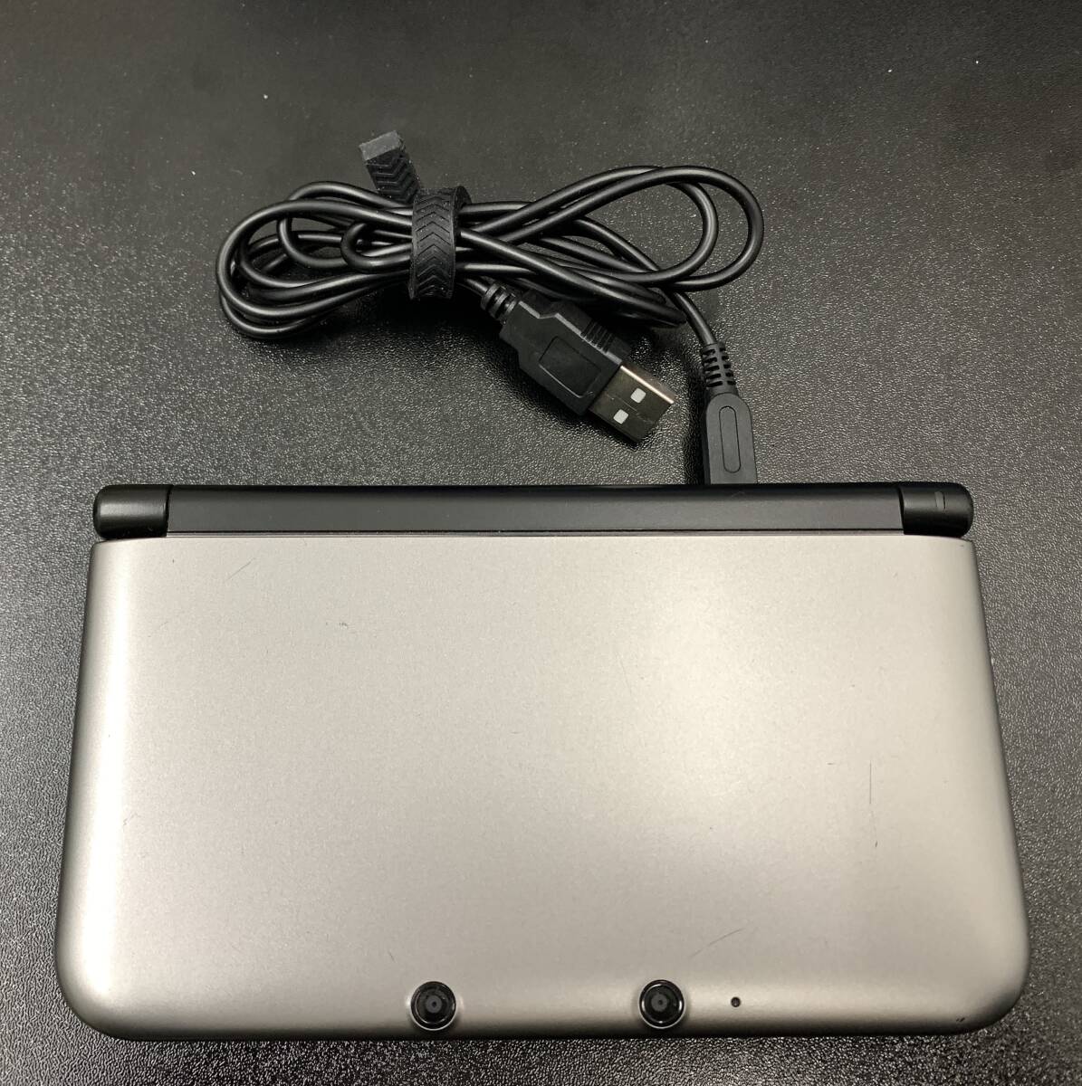 #11370 [1 jpy start!!]**Nintendo nintendo NINTENDO 3DSLL silver x black body power supply has confirmed operation not yet verification **