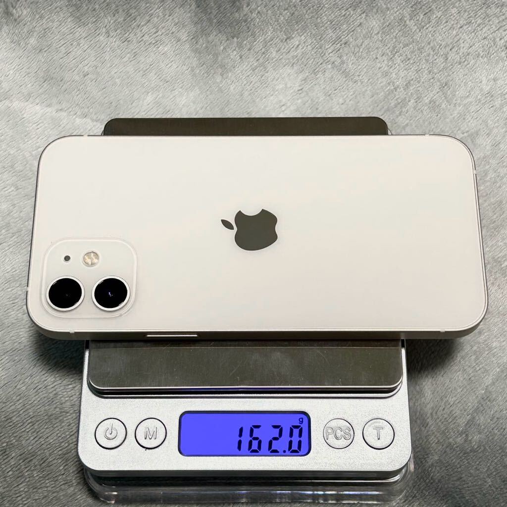 美品 Apple iPhone12 128GB ホワイト docomo版 SIMフリー