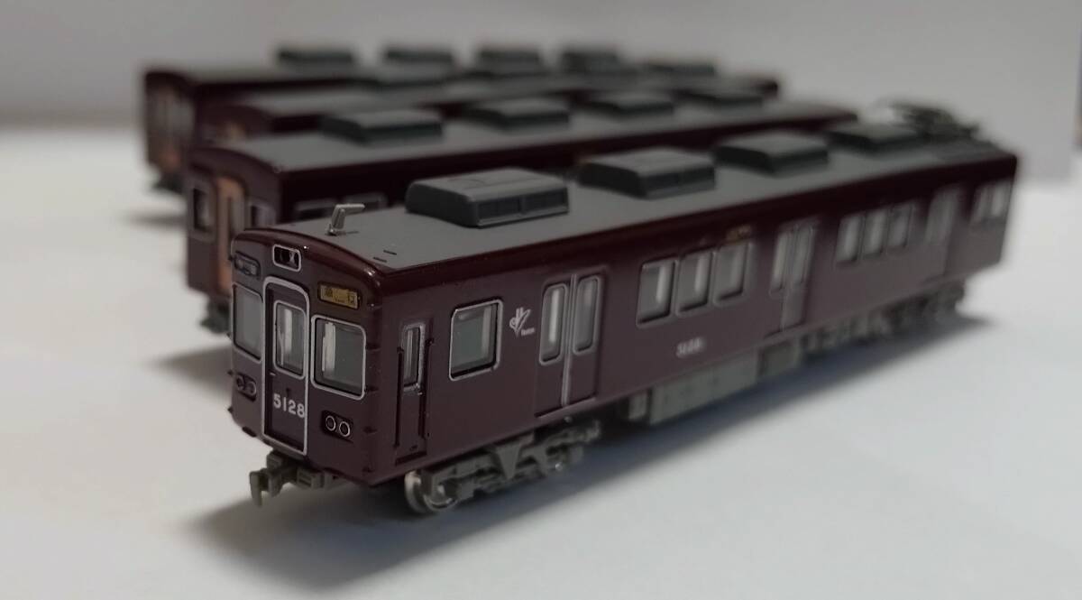 【N化済み・美品】鉄道コレクション 阪急電鉄5100系リニューアル車 宝塚線現行5128F仕様 8両セット_画像3