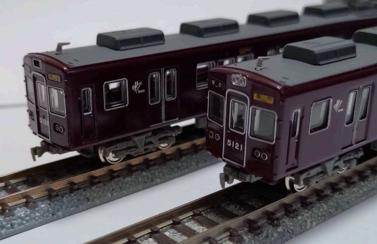 【N化済み・美品】鉄道コレクション 阪急電鉄5100系リニューアル車 宝塚線現行5128F仕様 8両セット_画像1