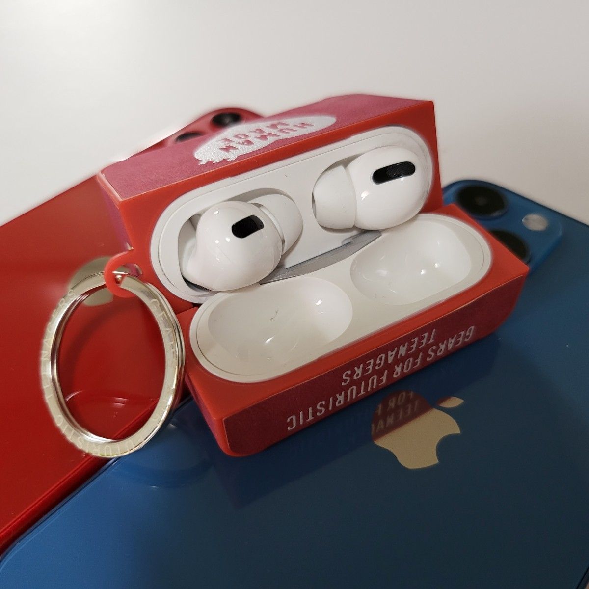 AirPods Pro 2 ケースカバー ロゴHUMANMADE ヒューマンメイド レッド ベルベット調 2023SS