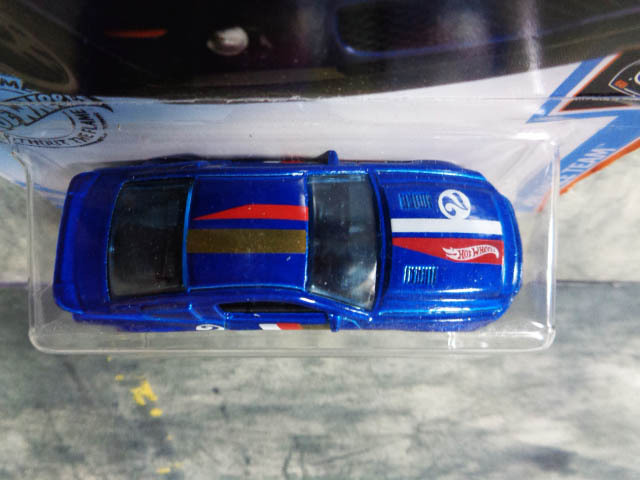 HotWheels '10 FORD SHELBY GT500 SUPER SNAKE 　ホットウィール フォード シェルビー GT500 スーパースネーク　カード傷み　　///(061)_画像3