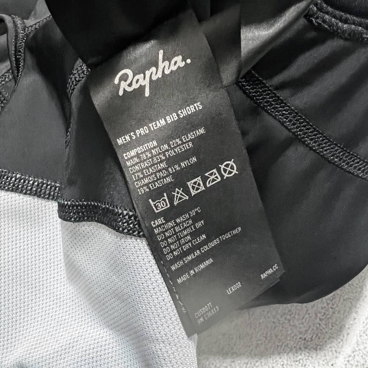 新品 Rapha 特別限定版 Men’s Pro Team Bib Shorts II Regular XSサイズ ラファ メンズ プロチーム ビブショーツ 2 レギュラー丈_画像9