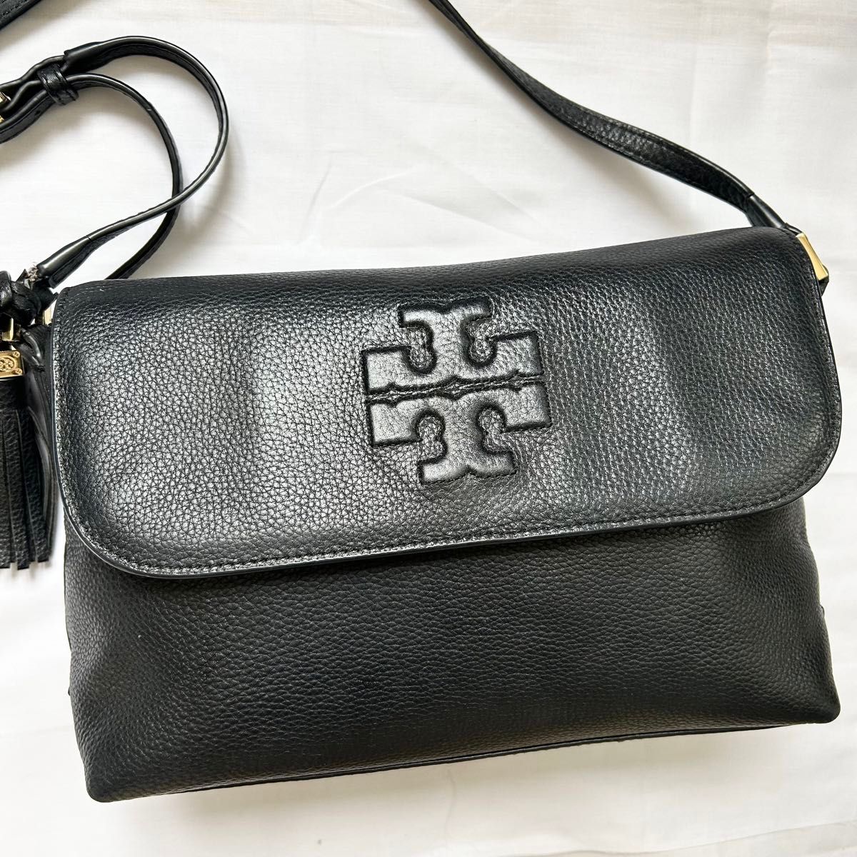 極美品 入手困難 トリーバーチ ショルダーバッグ 黒 レザー 極美品 入手困難 トリーバーチ ショルダーバッグ 黒 レザー