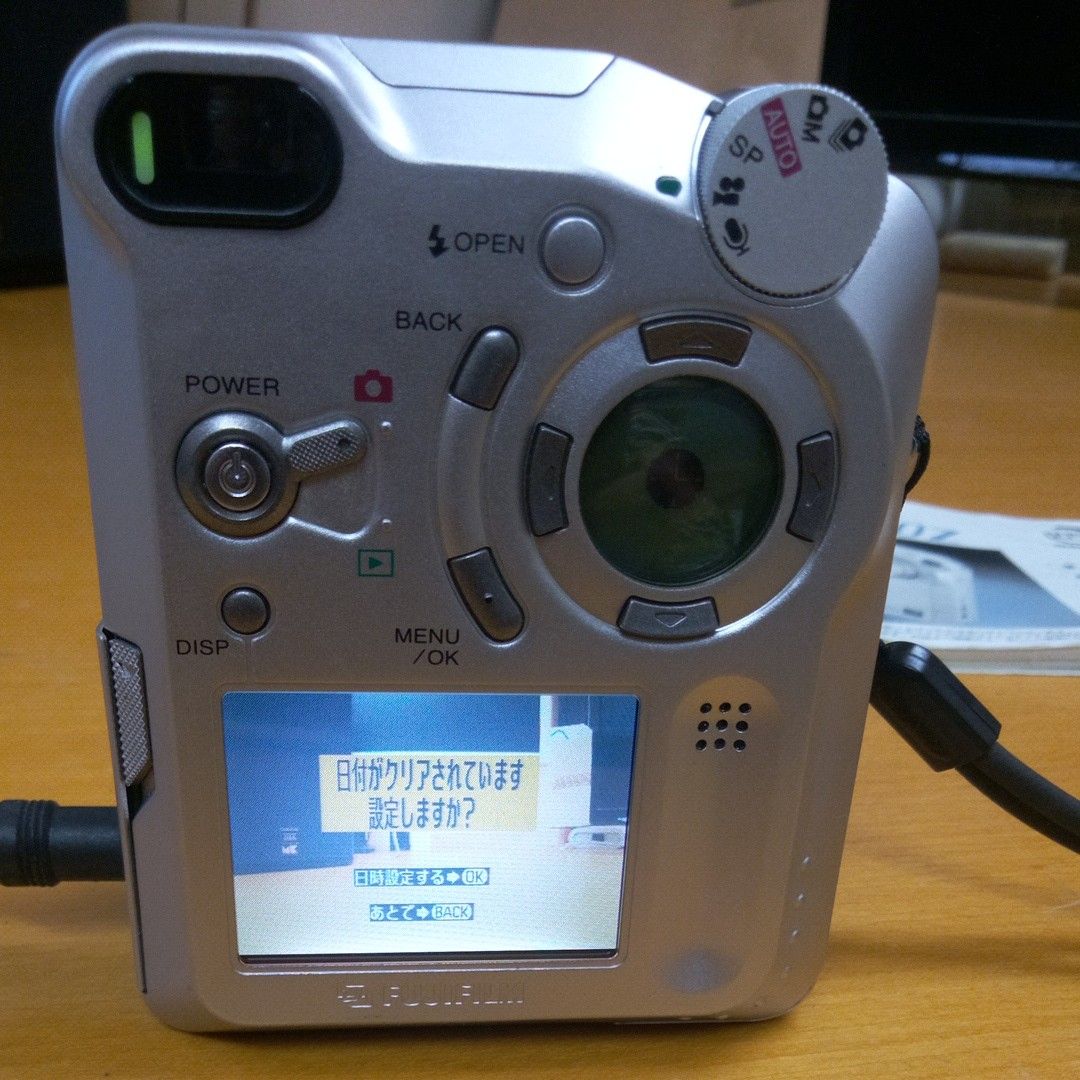 富士フィルム FUJIFILM FinePix6800z ポルシェデザイン　専用ケース付属