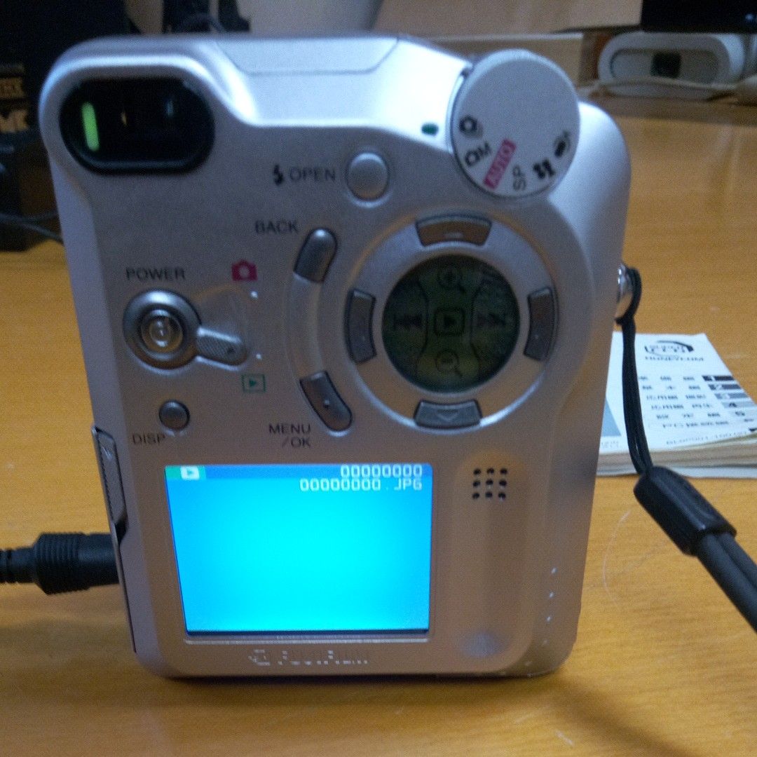 富士フィルム FUJIFILM FinePix6800z ポルシェデザイン　専用ケース付属