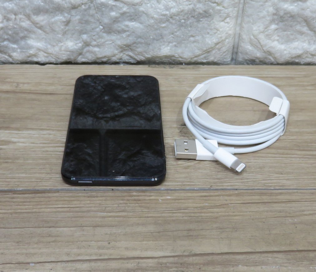 ★≪中古品≫iPod Touch 32G ブラック MVHW2J[t24052016]_画像1