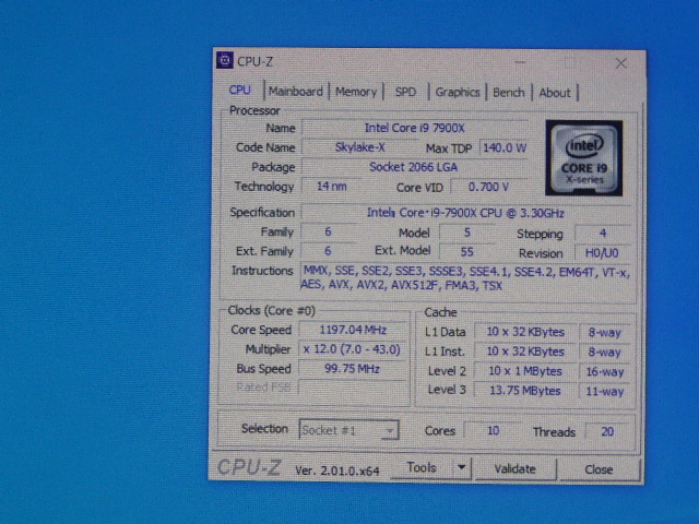 INTEL CPU Core i9 7900X 10コア20スレッド 3.30GHZ SR3L2 LGA2066 CPUのみ 起動確認済みですの画像3