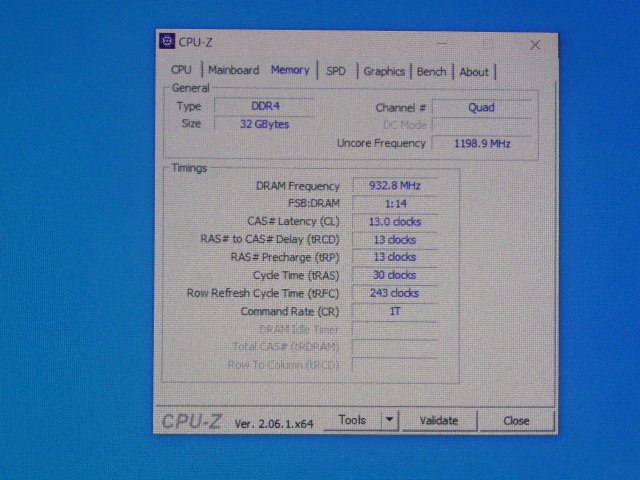 メモリ サーバーパソコン用 Samsung DDR4-2400 (PC4-19200) ECC Registered 8GBx4枚 合計32GB 起動確認済です M393A1G40DB1-CRC0Qの画像4