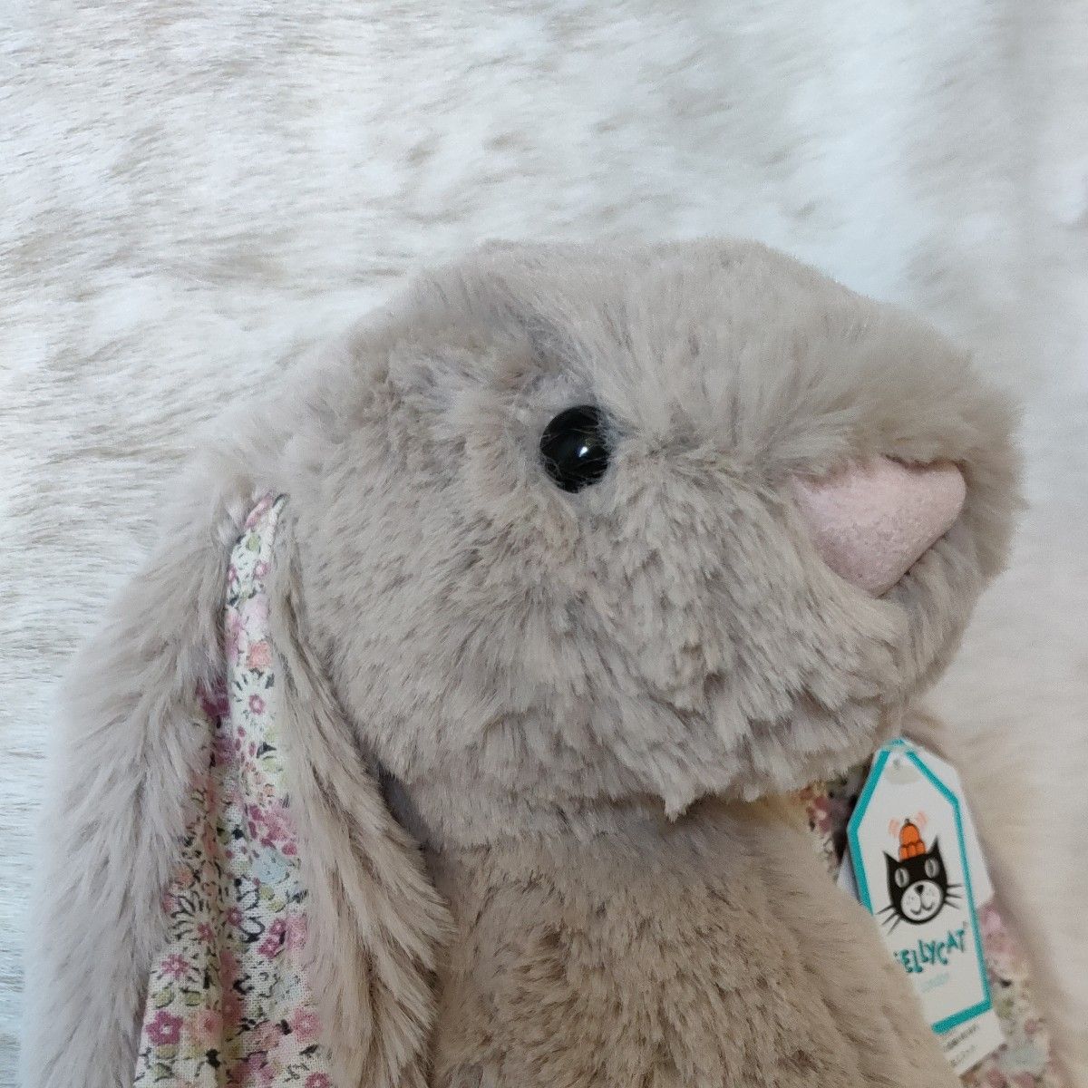 JELLYCAT BASHFUL BLOSSOM Bea Beige Bunny Medium ぬいぐるみ ジェリーキャット