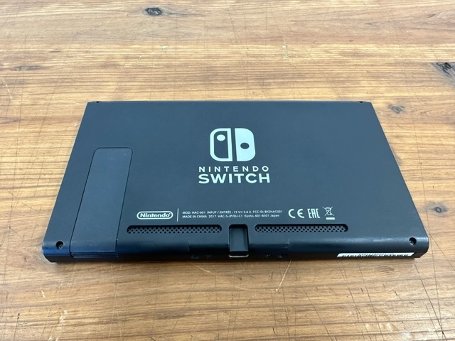 Uc80 Nintendo Switch ニンテンドースイッチ 任天堂 本体スタンドのみ ブルー色 通電確認済 現状品の画像3