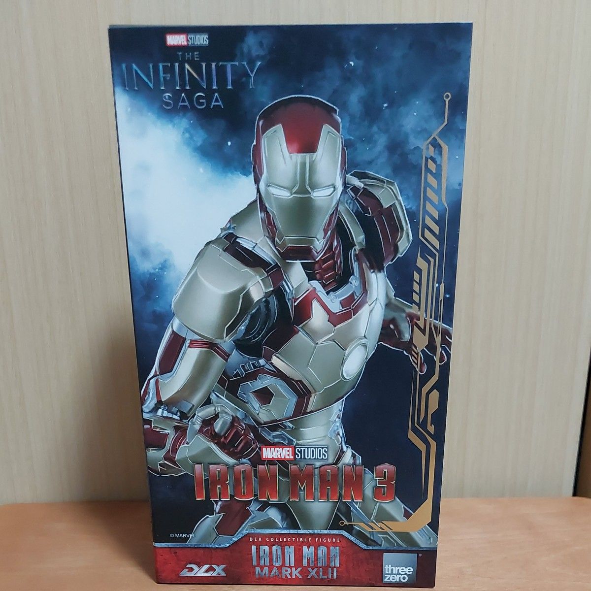 threezero スリーゼロ DLX アイアンマン マーク42