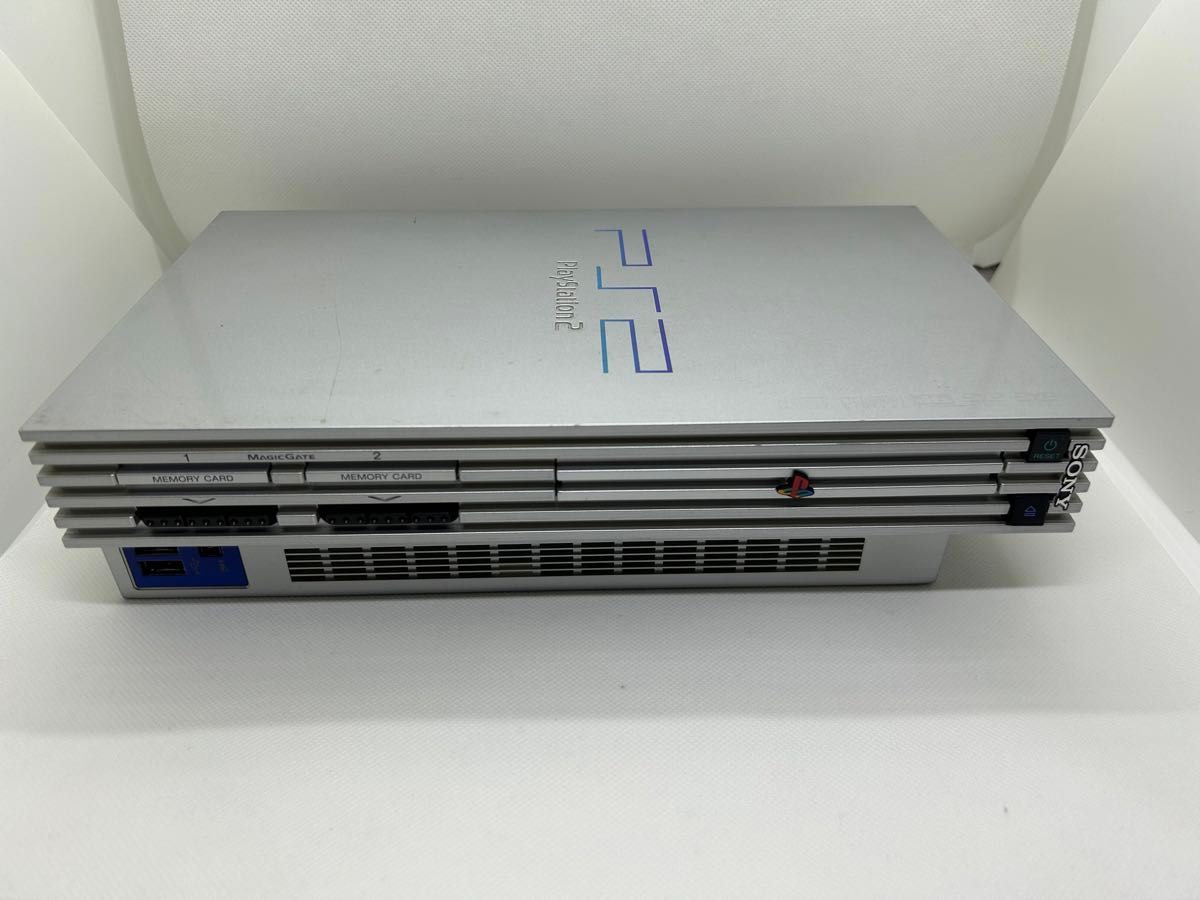 ★ SONY PlayStation２本体 SCPH―50000 （TSS  サテンシルバ―）【ジャンク品】