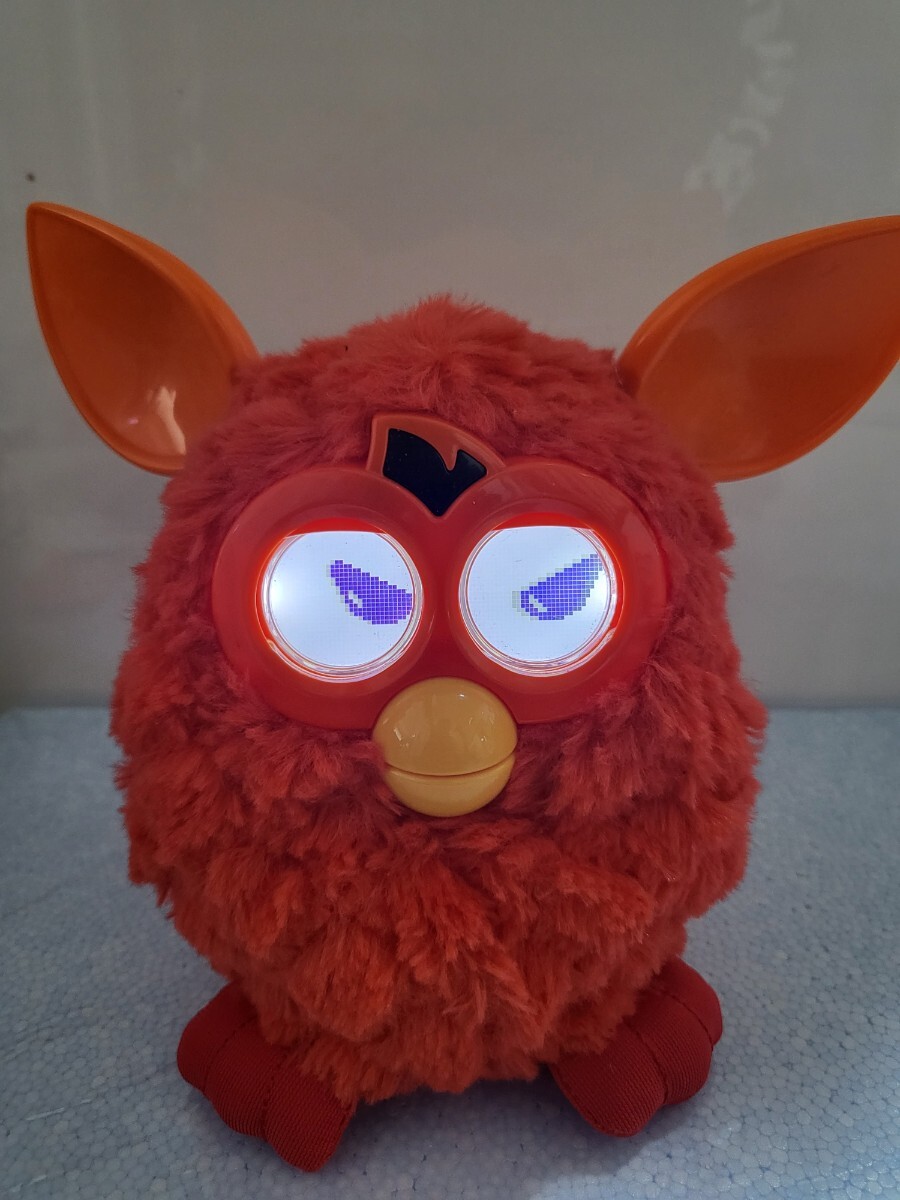 2012 год Takara Tommy Furby Apple красный цвет внутренний стандартный товар Британия версия furby Furby кукла рабочее состояние подтверждено 