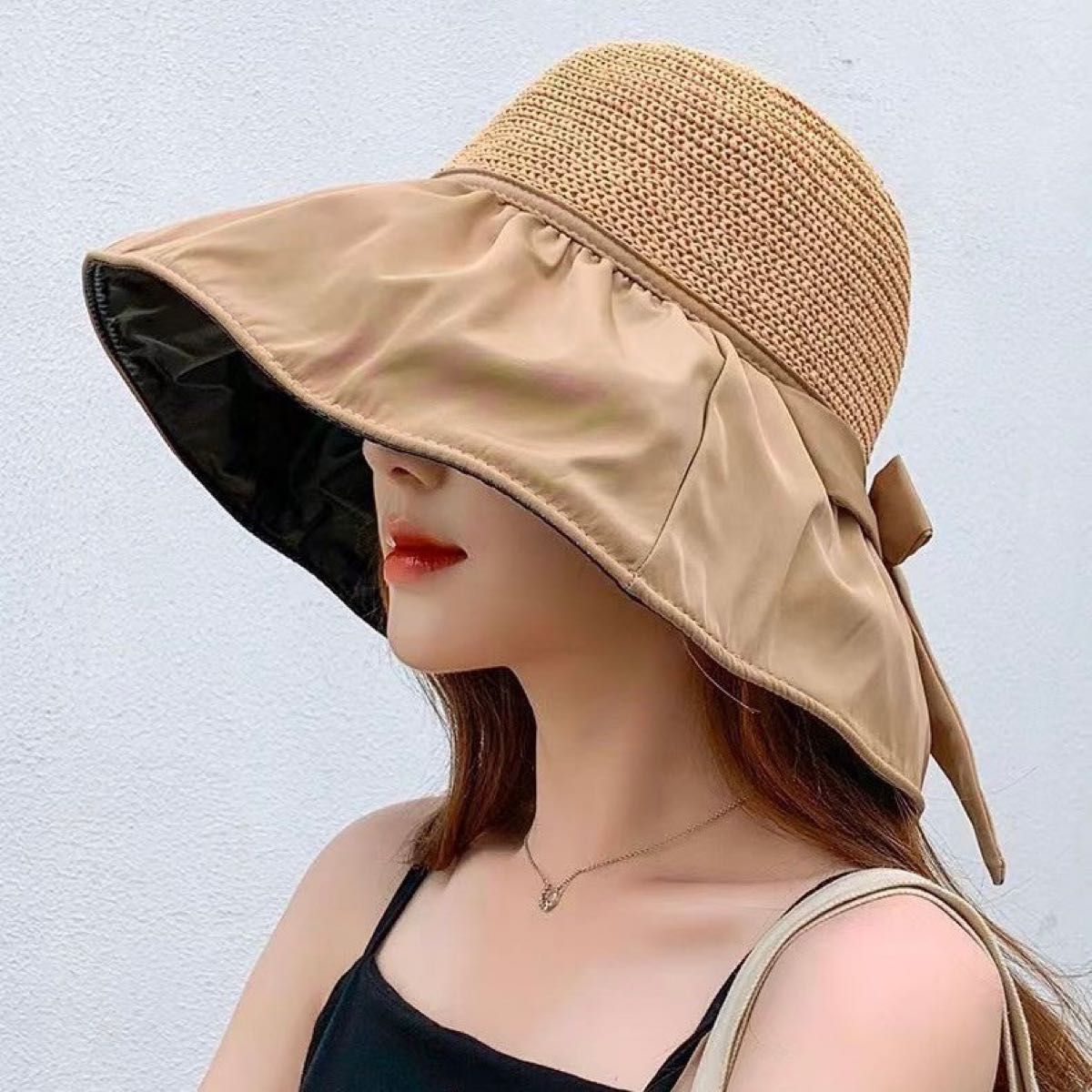 人気　麦わら帽子 バックリボン ベージュ ハット 日除け 日焼け防止 レディース帽子 折りたたみ UVカット つば広 紫外線カット