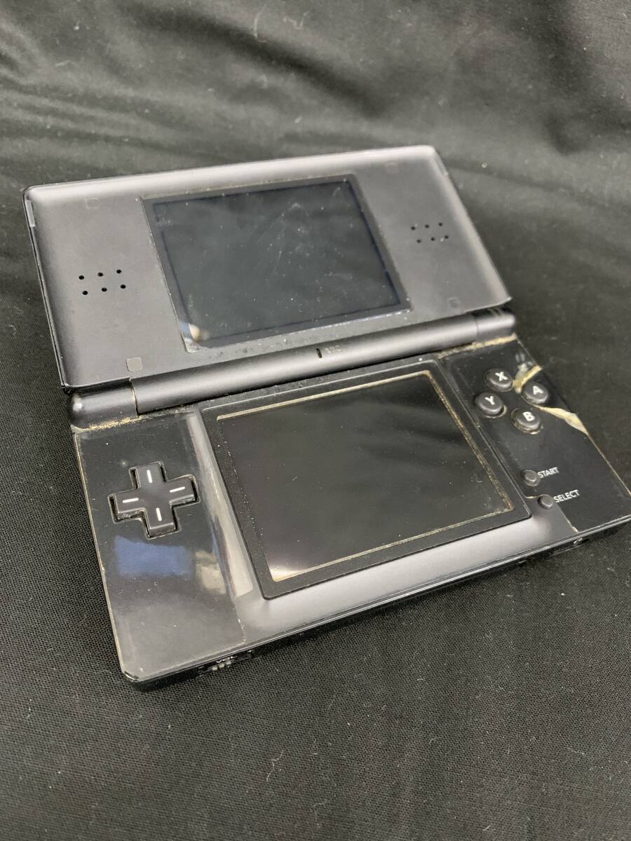 GII5-90【現状品・動作未確認】任天堂 Nintendo ニンテンドー DSi 本体 TWL-001 ホワイト/USG-001 DS Lite ブラックの画像4