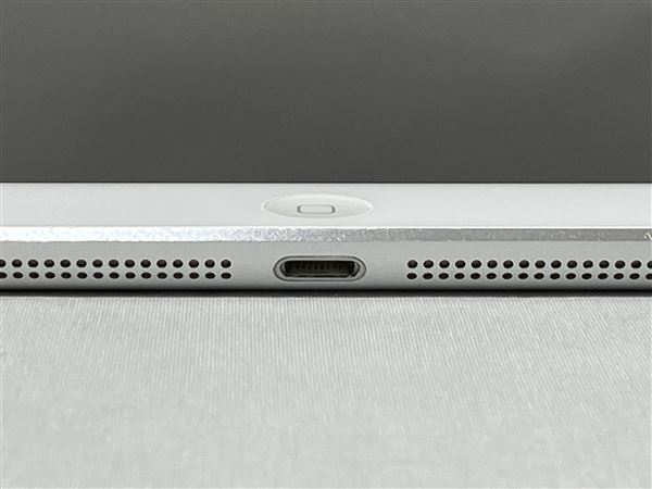 iPadAir 9.7インチ 第1世代[64GB] セルラー au シルバー【安心…_画像9