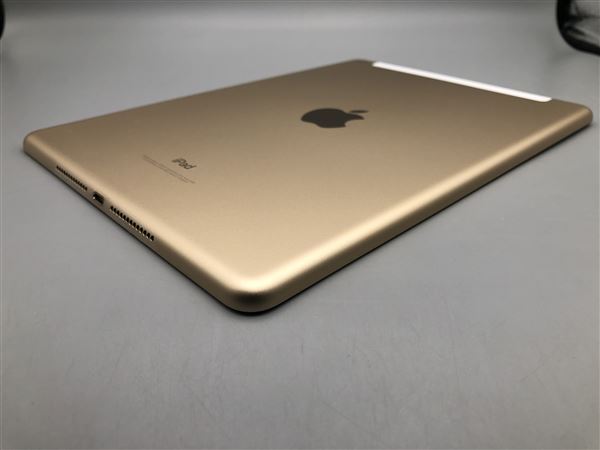 iPad 9.7インチ 第5世代[32GB] セルラー au ゴールド【安心保 …_画像4