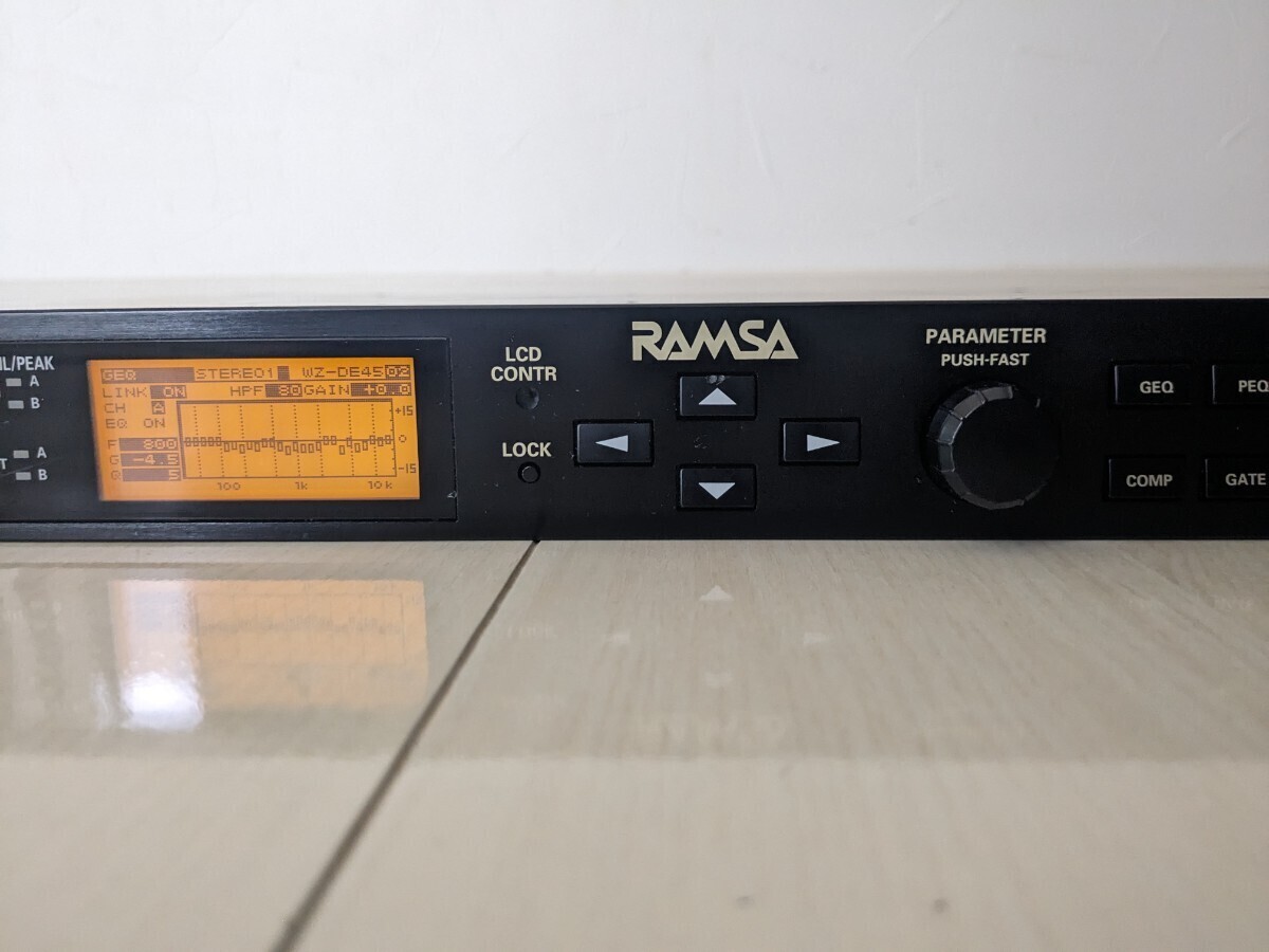 RAMSA WZ-DE45 цифровой мульти- эквалайзер ②