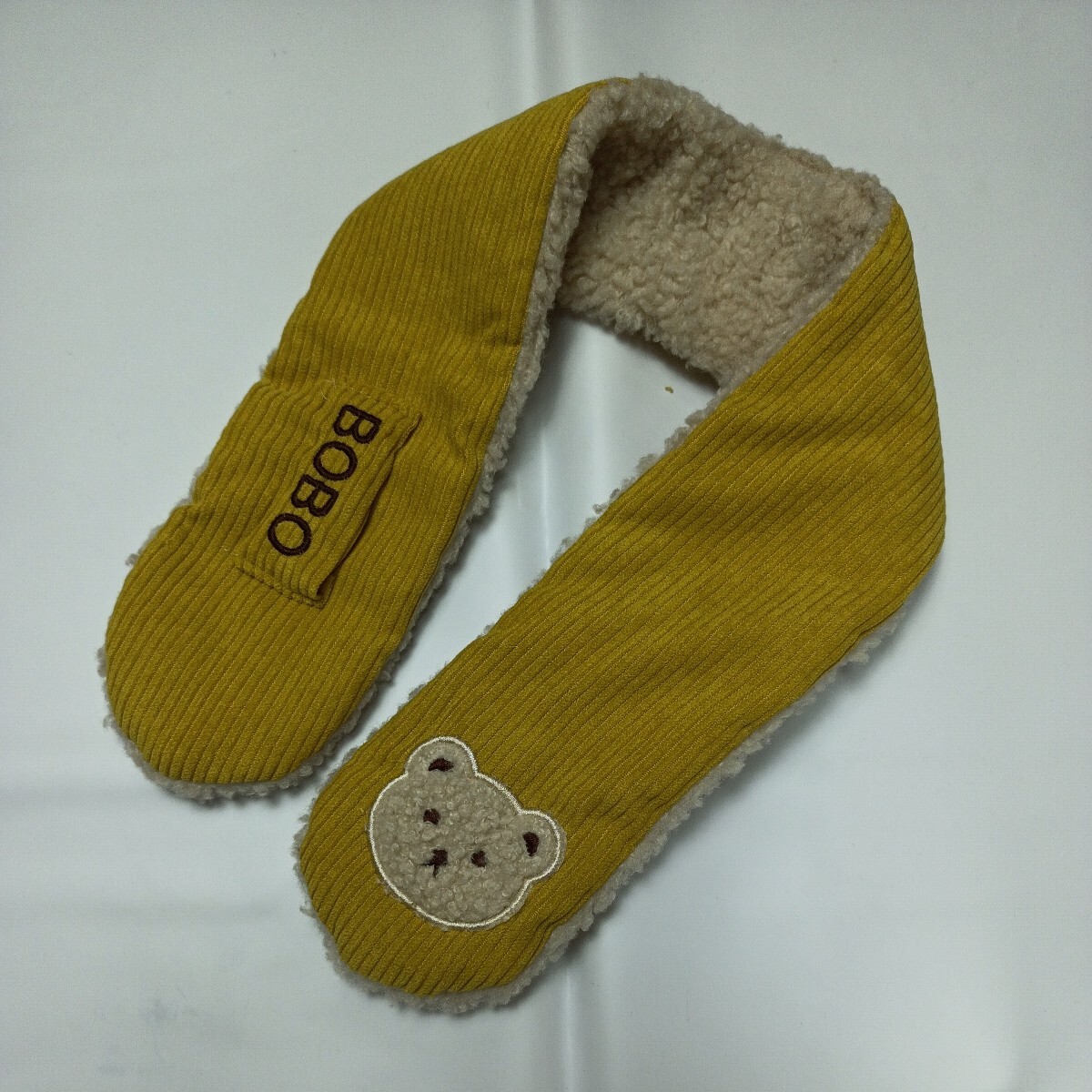 [ yellow ][ unused ] baby baby child Kids man girl muffler hole bear .. bear bear Chan boa lovely stylish warm 