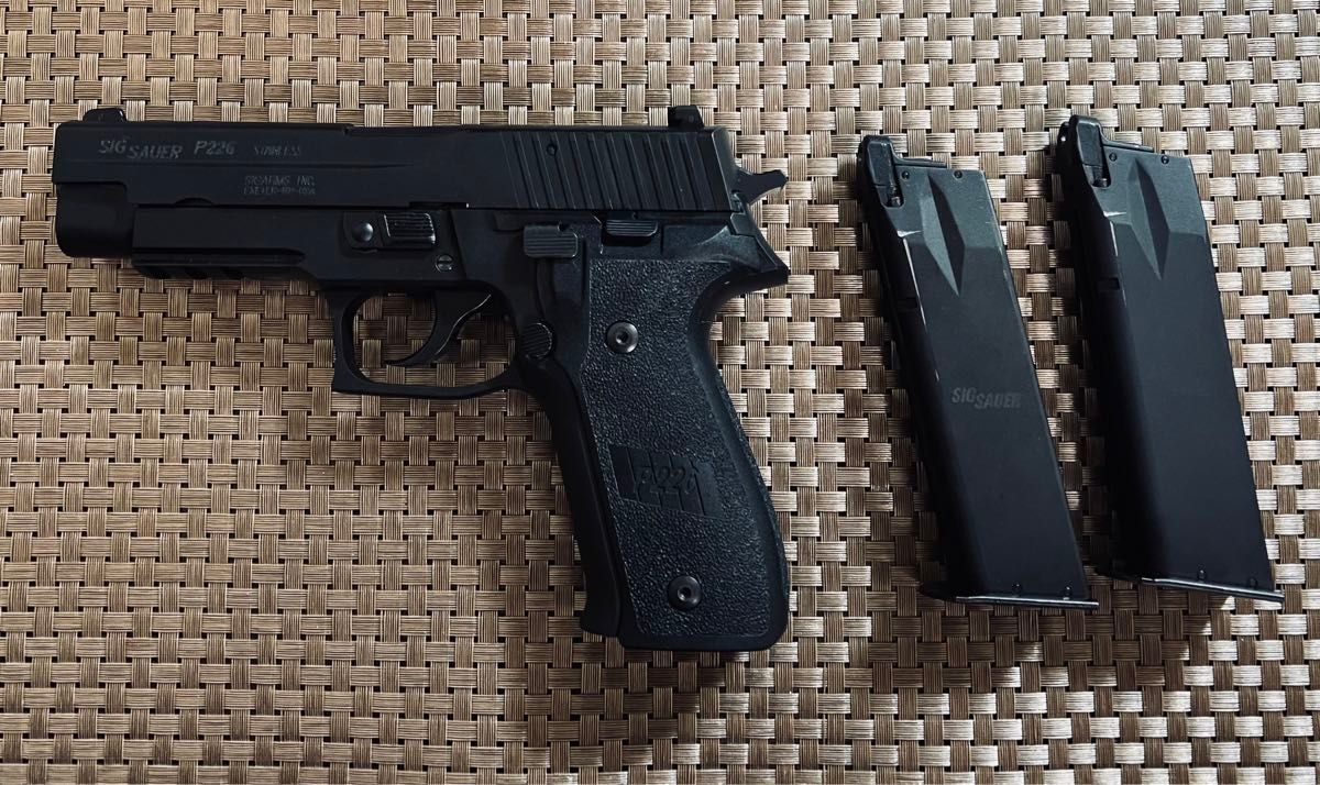 KSC製 P226R SYSTEM7 ライトカスタムGBB