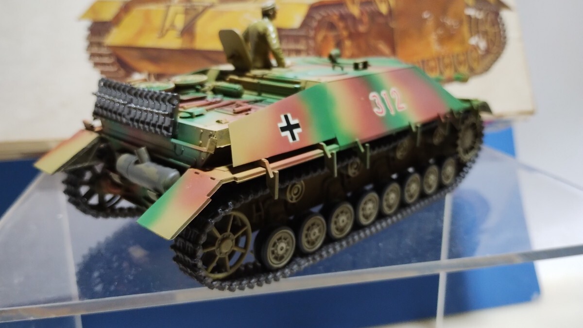 タミヤ 1/35 ドイツ IV号駆逐戦車 L/70 ラング 完成品_画像4