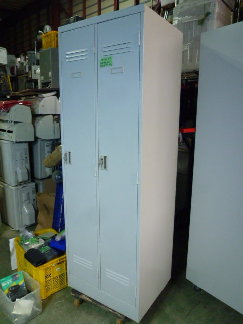 M769ito-ki locker ..2 person for HJJ-621SS-WE steel shipping un- possible!! receipt our company flight equipped 
