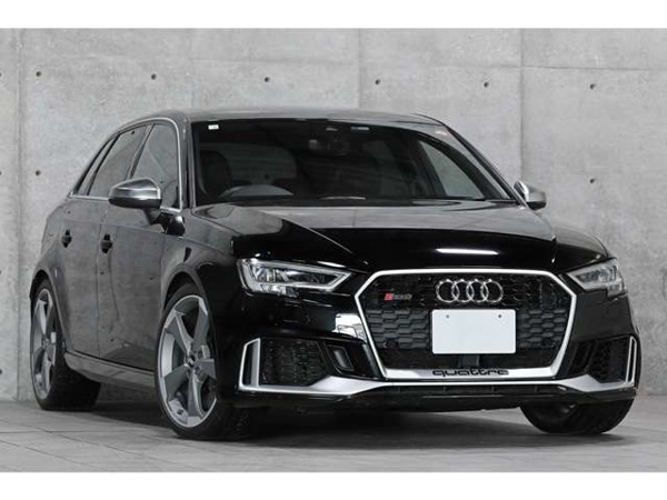 RS3スポーツバック 2.5 4WD 後期400PSモデル 黒革 B&Oサウンド OP19AW_下にある[写真を見る]で全写真を見れます