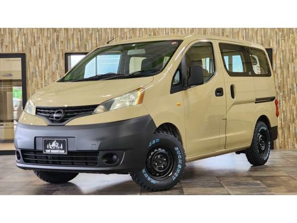 NV200バネットバン 1.6 DX 荷室フローリング調フロアカーペット施工済_下にある[写真を見る]で全写真を見れます