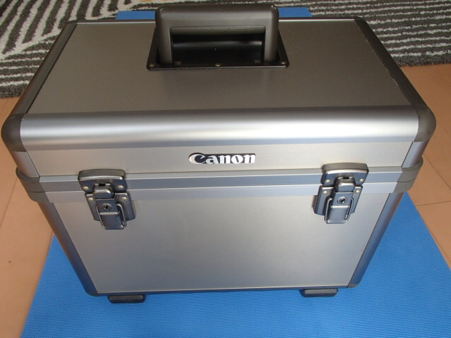CANON камера для алюминиевый кейс CAT-M ширина 40* длина 32* ширина 23.5cm вес 3.8KG б/у прекрасный товар 
