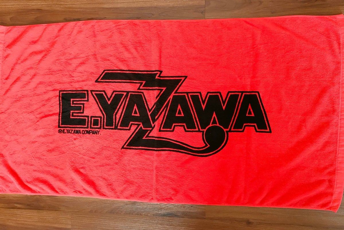 E.YAZAWA COMPANY ロゴ ビーチタオル ネイビー - ミュージシャン E.YAZAWA COMPANY ロゴ ビーチタオル ネイビー - ミュージシャン