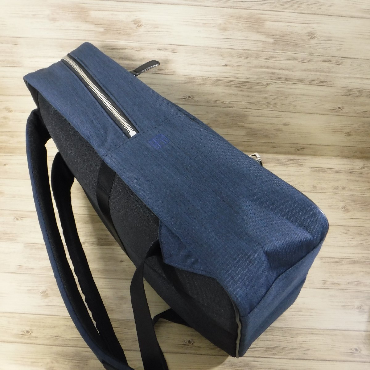 BB56izito regular price 26400 jpy new goods business rucksack B4 size light weight water-repellent material IS/IT navy blue 962701 backpack A4